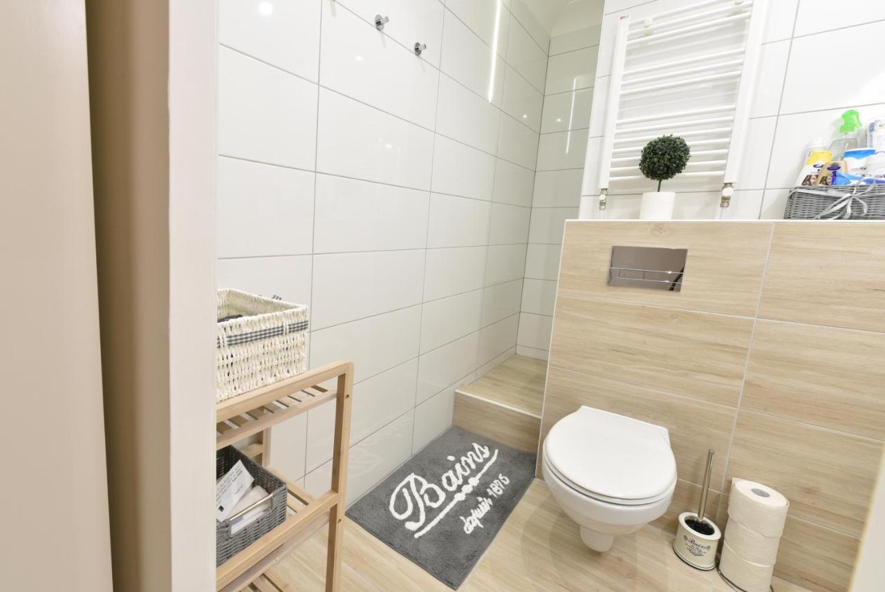 Kiralykut 2 Apartman - Ingyen Parkolas, Bicajok, Ac Szekesfehervar Luaran gambar